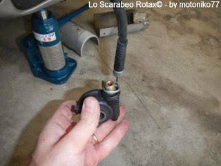 smontaggio forcelle scarabeo rotax 125 150 200