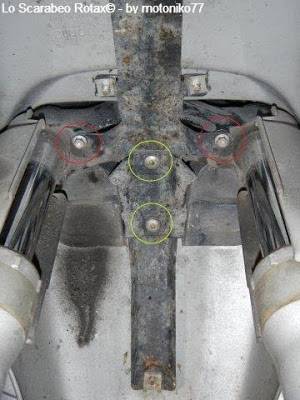 smontaggio forcelle scarabeo rotax 125 150 200