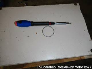 smontaggio forcelle scarabeo rotax 125 150 200