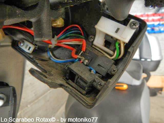 blocchetto comandi sinistro  scarabeo rotax 125 150 200