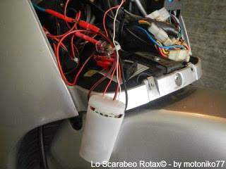 montaggio frecce emergenza scooter moto