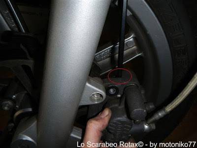 pinza freno anteriore scarabeo rotax 125 150 200