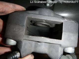 pinza freno posteriore scarabeo rotax 125 150 200